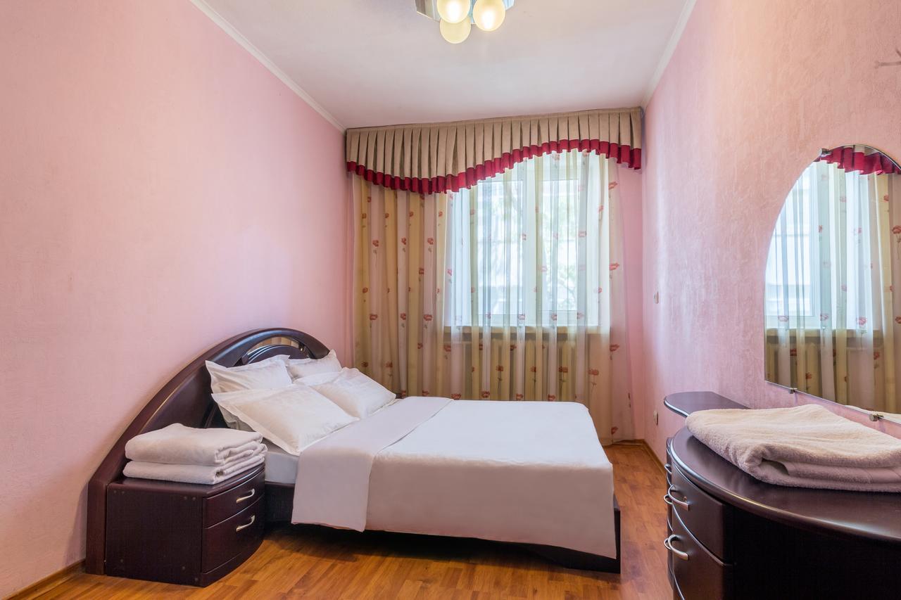 Lux 3-Bedroom Most City Area دنيبروبيتروفسك المظهر الخارجي الصورة